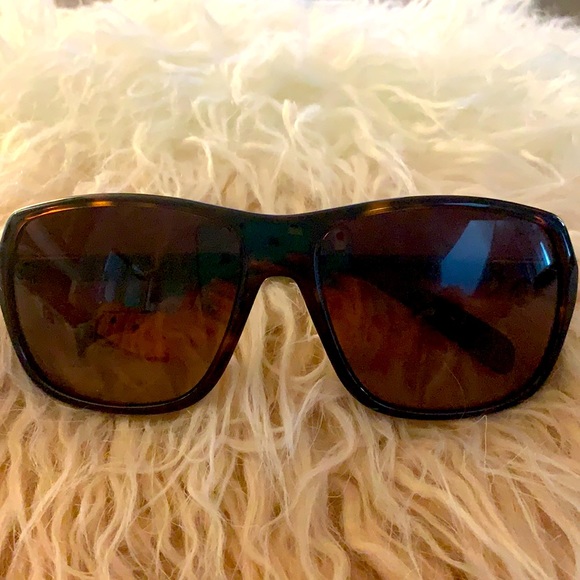 Prada sunglasses - Picture 1 of 5